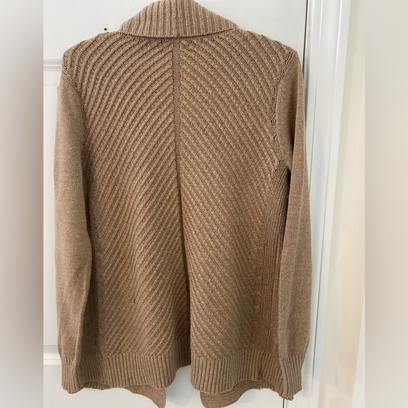 Sweater - Picture 2 of 3